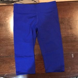 Fabletics crop pants